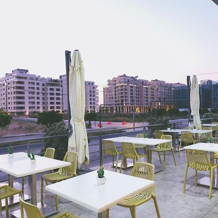 The Stay Furnished Apartments Dbayeh Εξωτερικό φωτογραφία