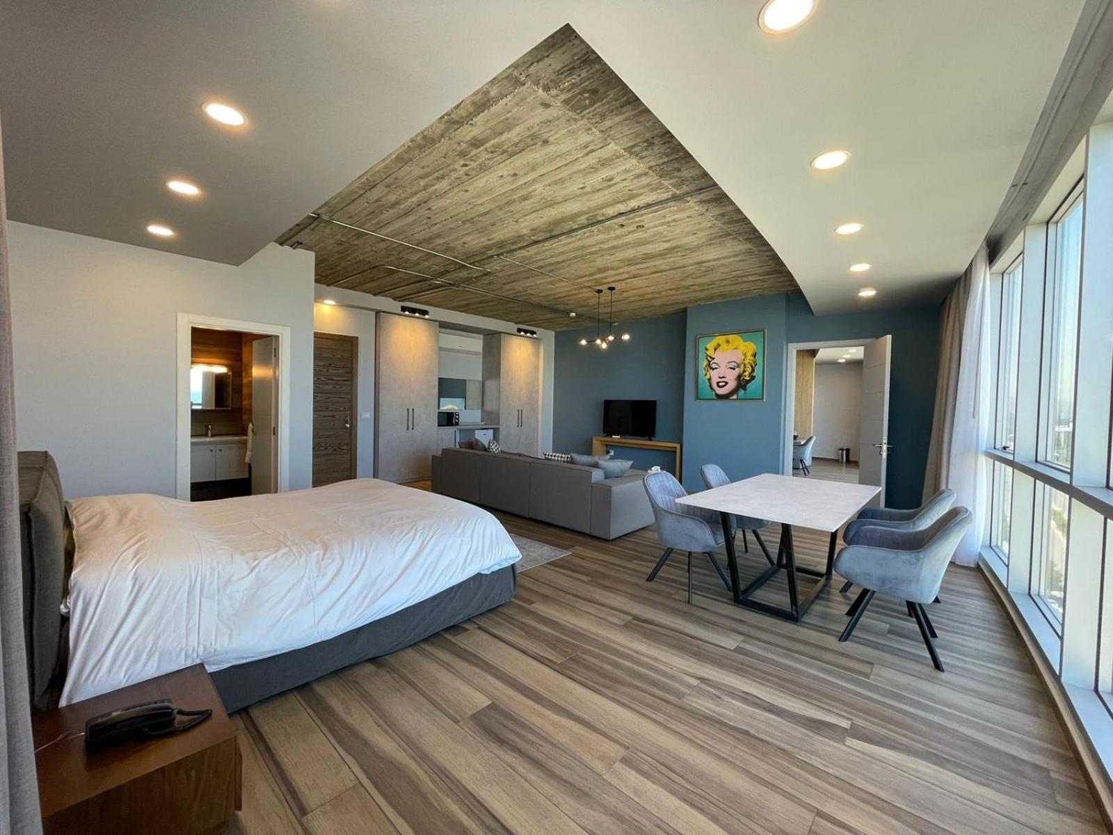 The Stay Furnished Apartments Dbayeh Εξωτερικό φωτογραφία