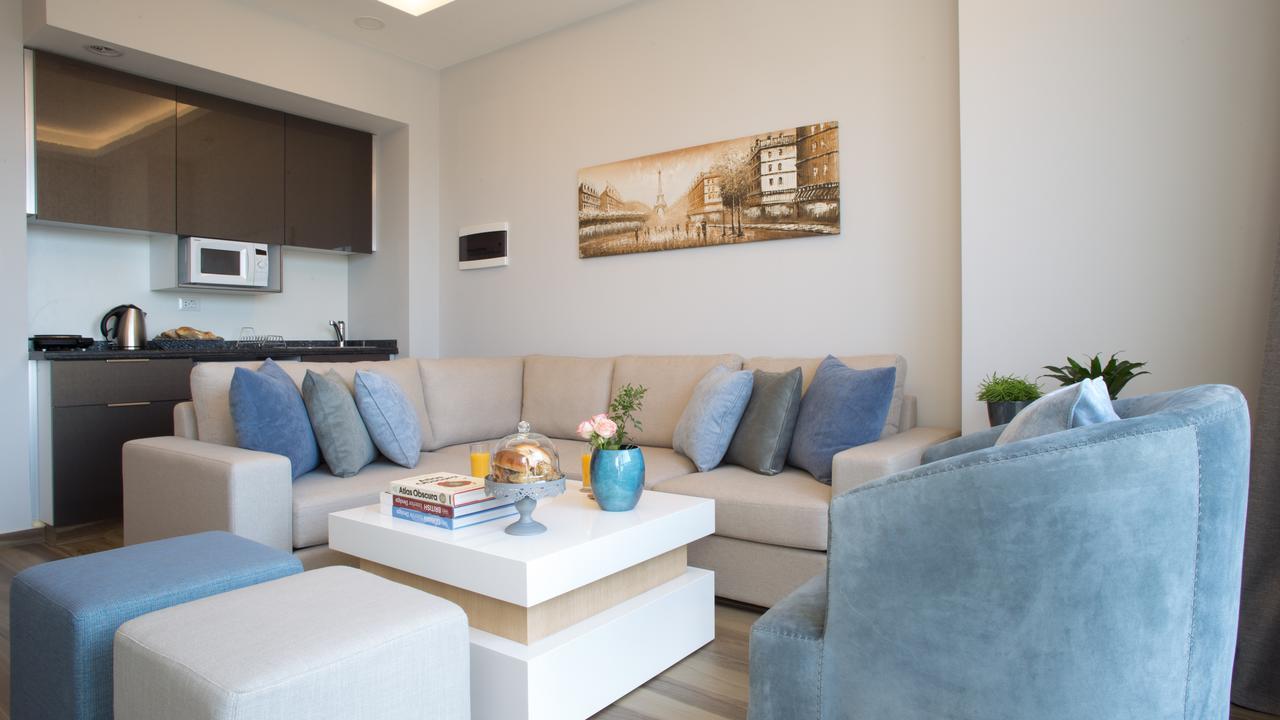 The Stay Furnished Apartments Dbayeh Εξωτερικό φωτογραφία